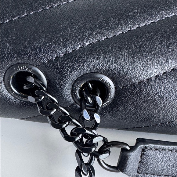 Yves Saint Laurent Black Chevron Shoulder Bag - Picture 11 of 13